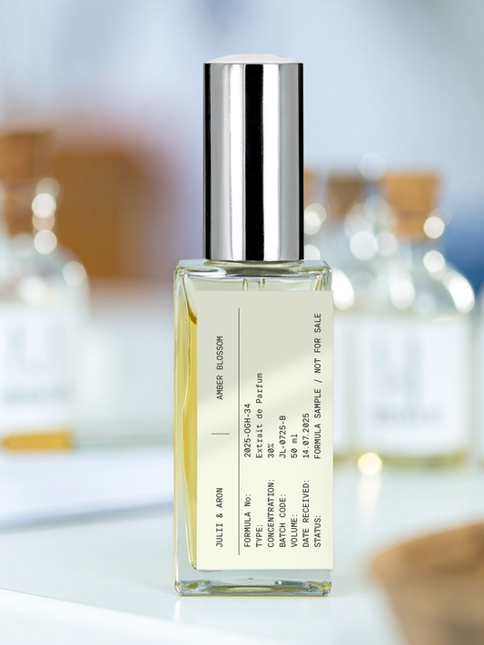 Unisex-Parfum Probe Nr. 9144 " Amber Blossom – Nischenparfümerie aus Deutschland, handgefertigt mit hochwertigen Inhaltsstoffen